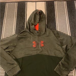 Men’s under armour hoodie size XL